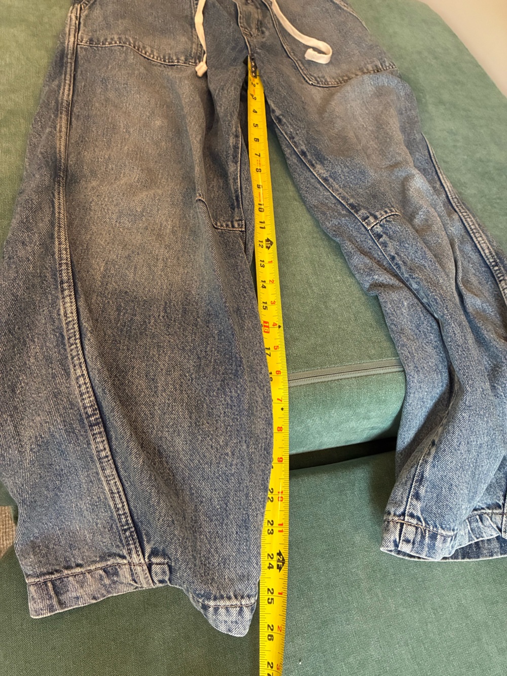 GAP Mid Rise SuperSoft Pull-On Light Blue Washed Barrel Jeans with Drawstring - Picture 5 of 5